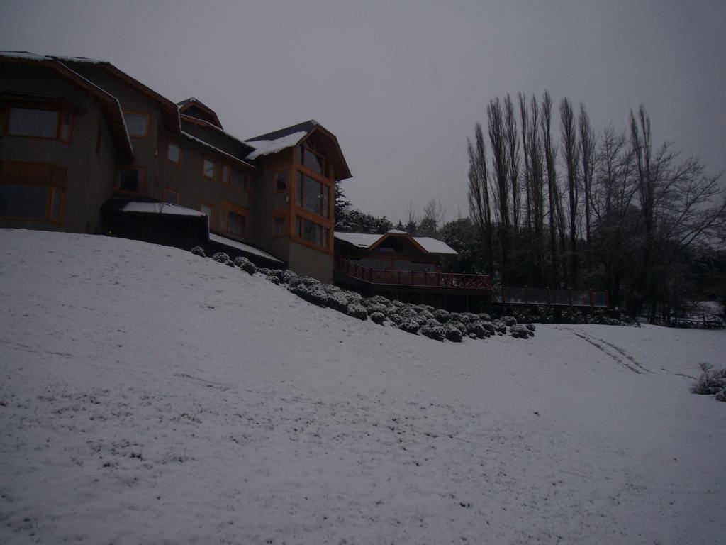 Casona Del Alto Hotel San Martin de los Andes Exterior photo