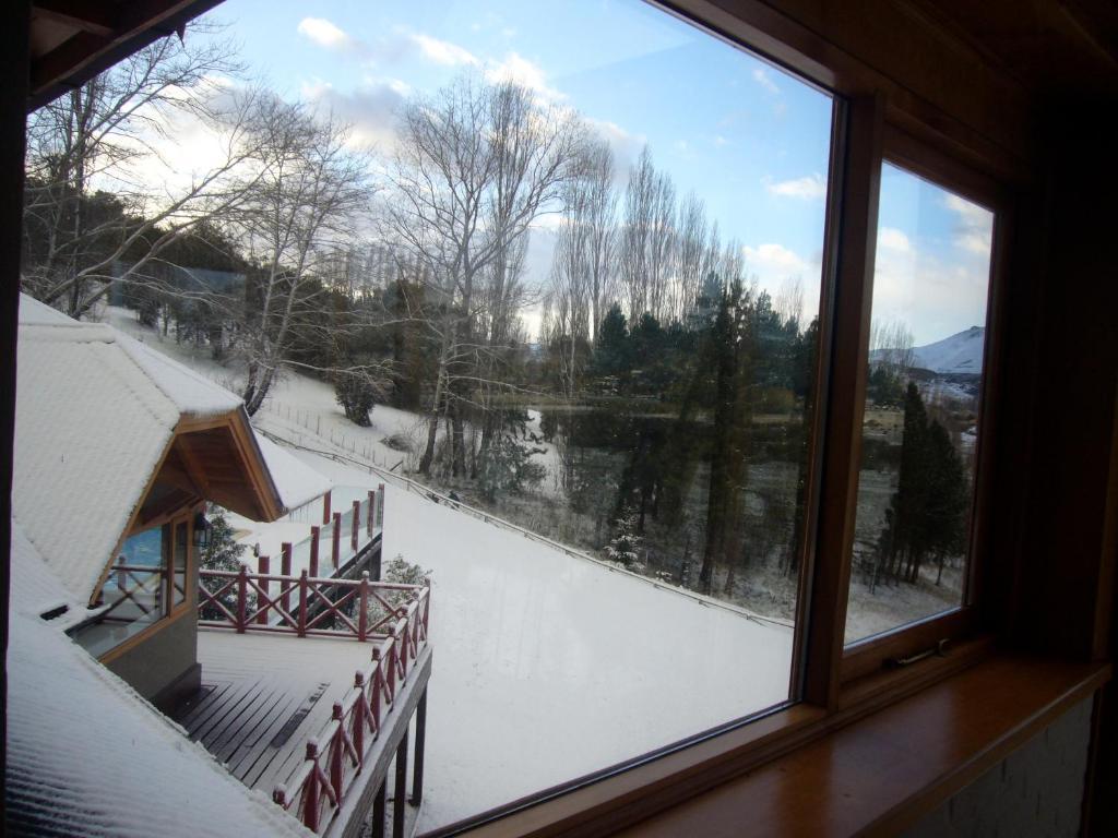 Casona Del Alto Hotel San Martin de los Andes Exterior photo
